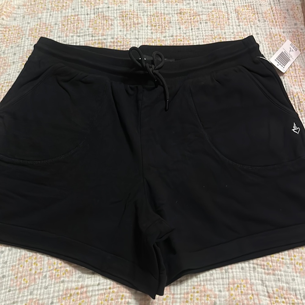 TORRID PLUS SIZE FRENCH TERRY CUFF SHORTS: BLACK: NWT: SZ 1
